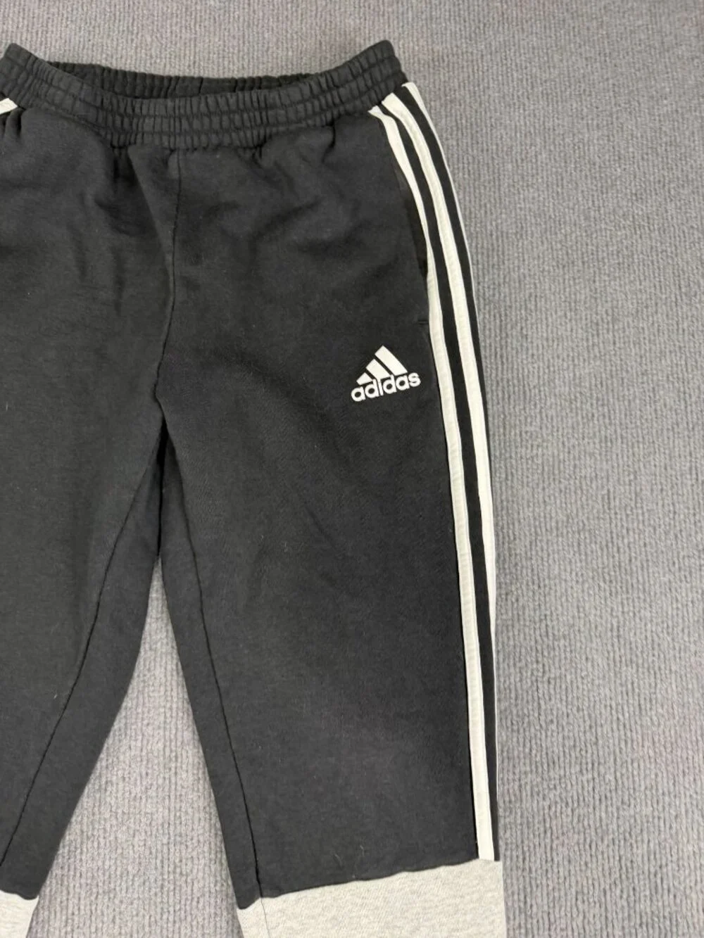 adidas elastic waist
